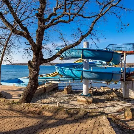 Rona Apartments Cervar Porec
